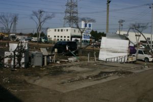 東日本大震災被災状況 2525ﾀｸｼｰ 17