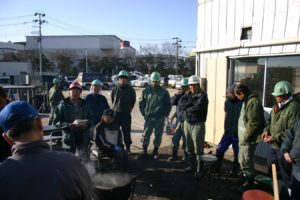 東日本大震災の様子を見る3 43 東北急送