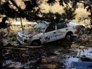 東日本大震災被災状況 2525ﾀｸｼｰ 31