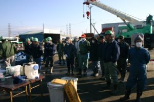 東日本大震災の様子を見る3 17 東北急送