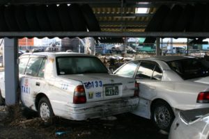 東日本大震災被災状況 2525ﾀｸｼｰ 10