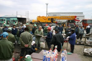 東日本大震災の様子を見る3 24 東北急送