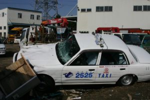 東日本大震災被災状況 2525ﾀｸｼｰ 21
