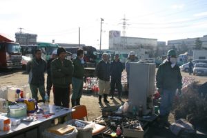 東日本大震災の様子を見る3 25 東北急送