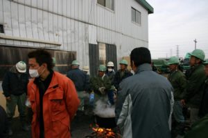 東日本大震災の様子を見る3 62 東北急送