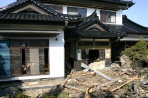 東日本大震災被災状況 東北急送 会長宅(佐藤辰男) 12